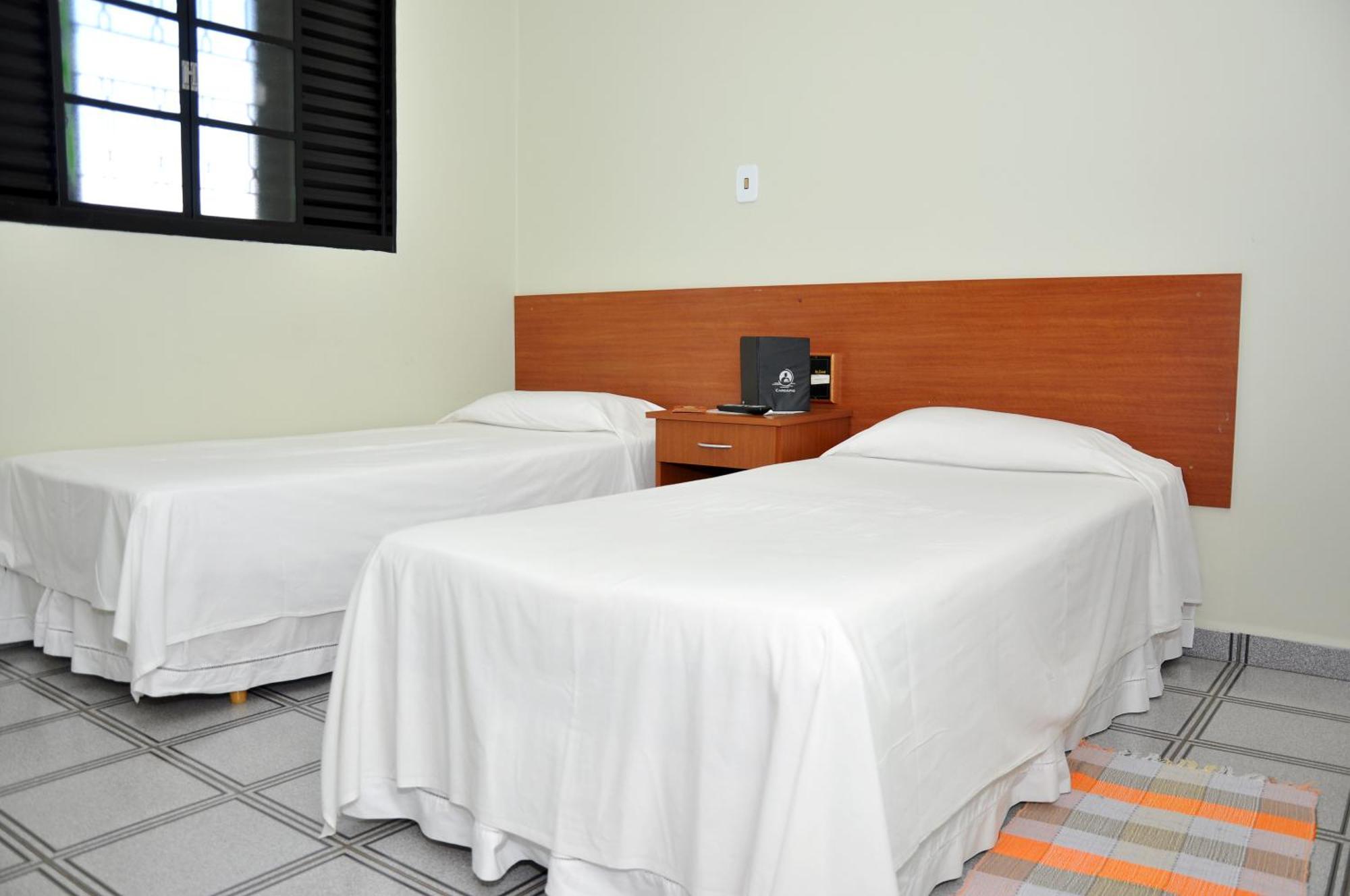 Hotel Carolina Plaza Uberaba Habitación foto